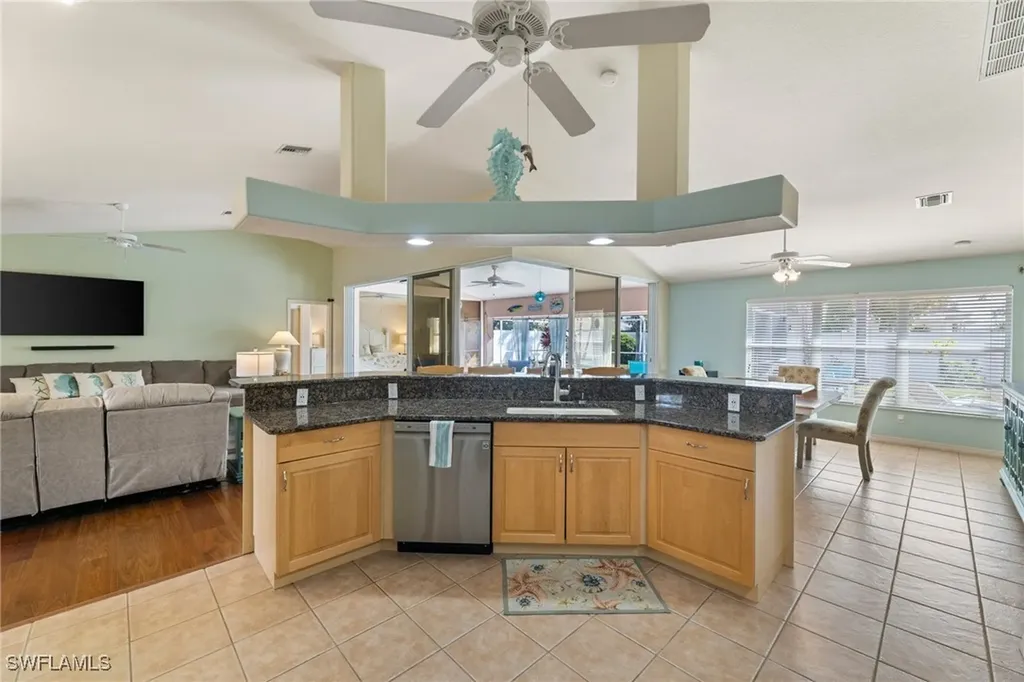1706 SE 19th Lane Cape Coral FL 33990