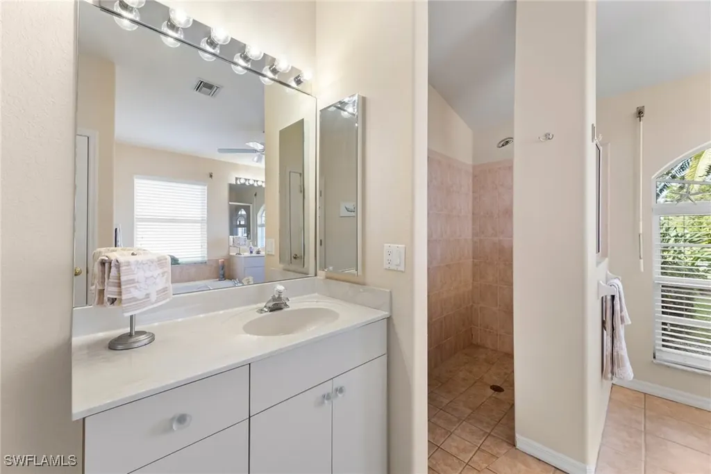 1706 SE 19th Lane Cape Coral FL 33990