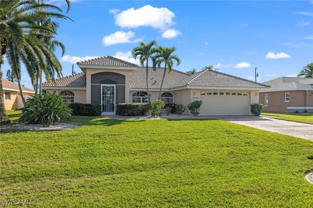 1706 SE 19th Lane Cape Coral FL 33990
