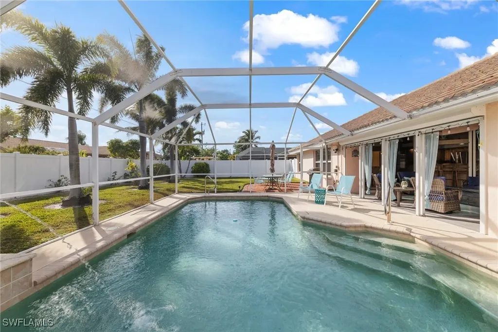 1706 SE 19th Lane Cape Coral FL 33990