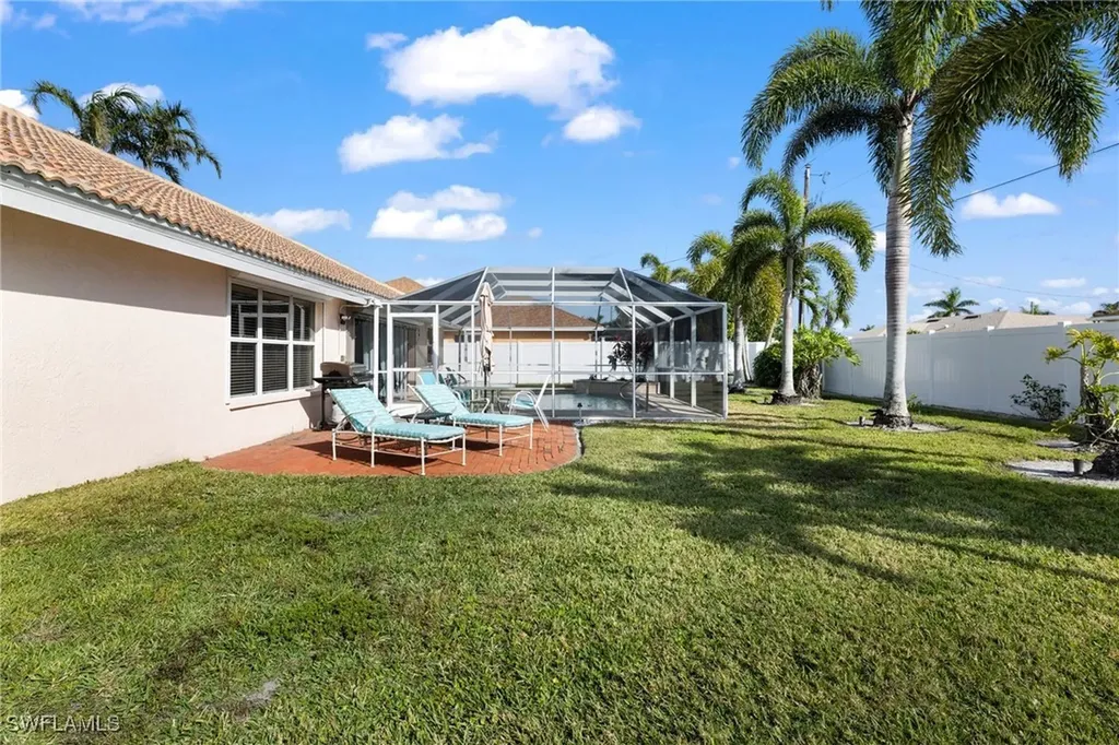 1706 SE 19th Lane Cape Coral FL 33990