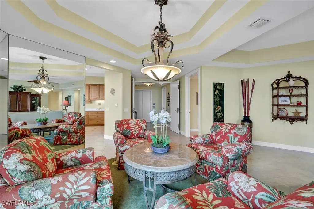 295 Grande Way Naples FL 34110