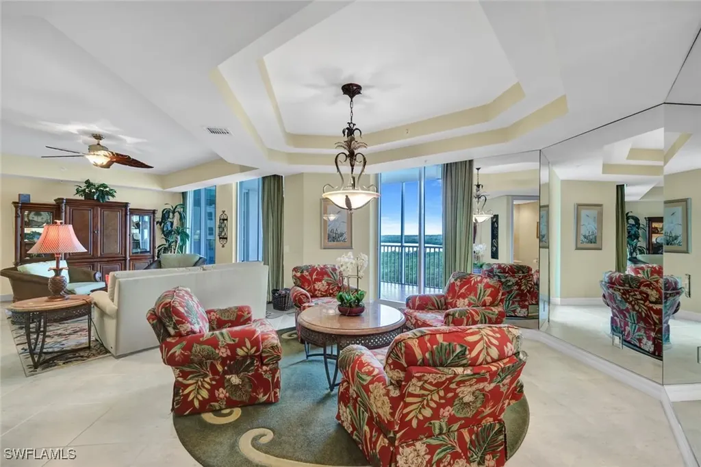 295 Grande Way Naples FL 34110