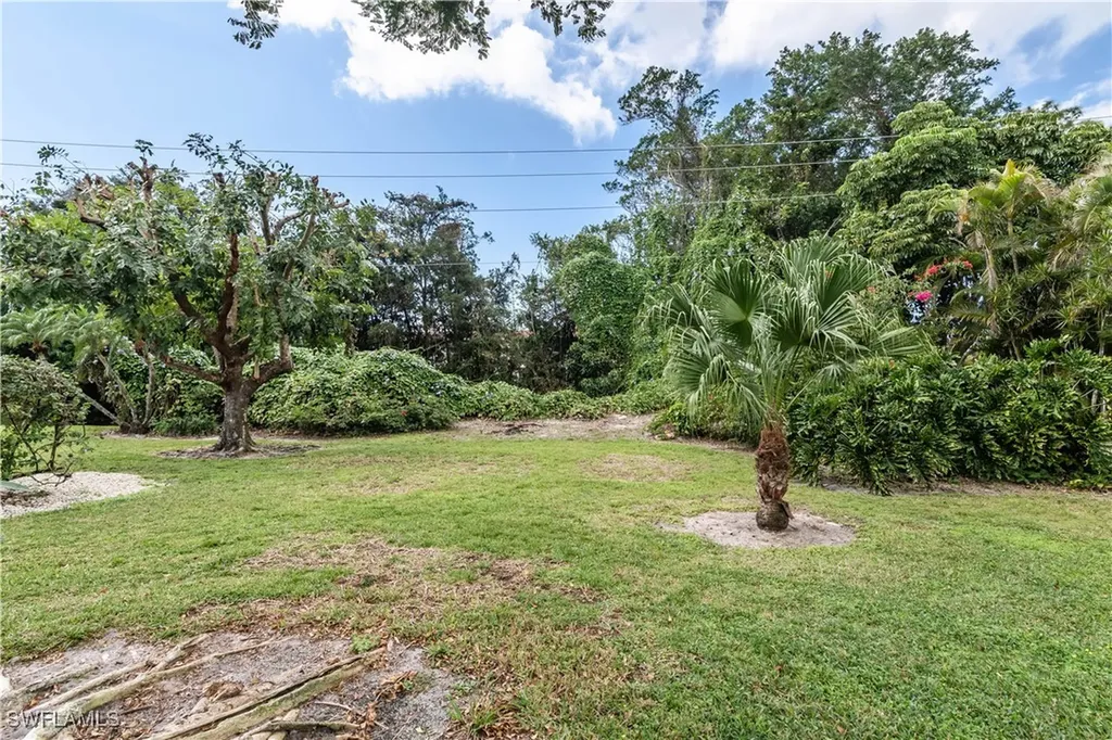 4468 Beechwood Lake Drive Naples FL 34112