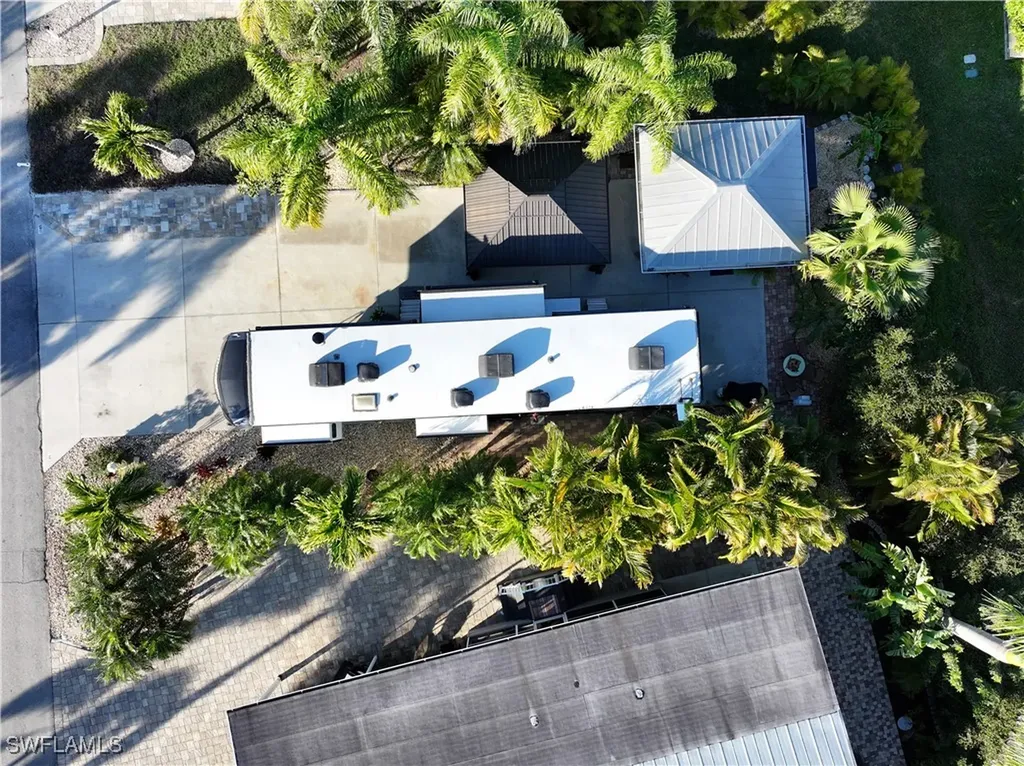 5811 Pathwood Court Fort Myers FL 33905