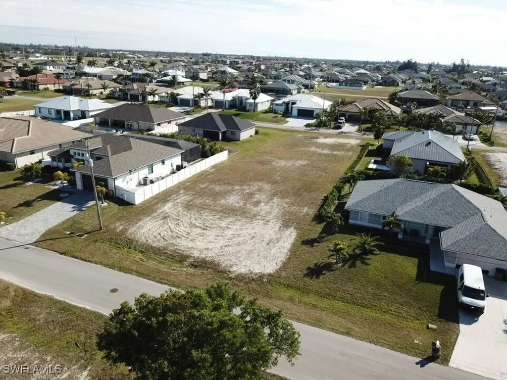 3326 NW 3rd Street Cape Coral FL 33993