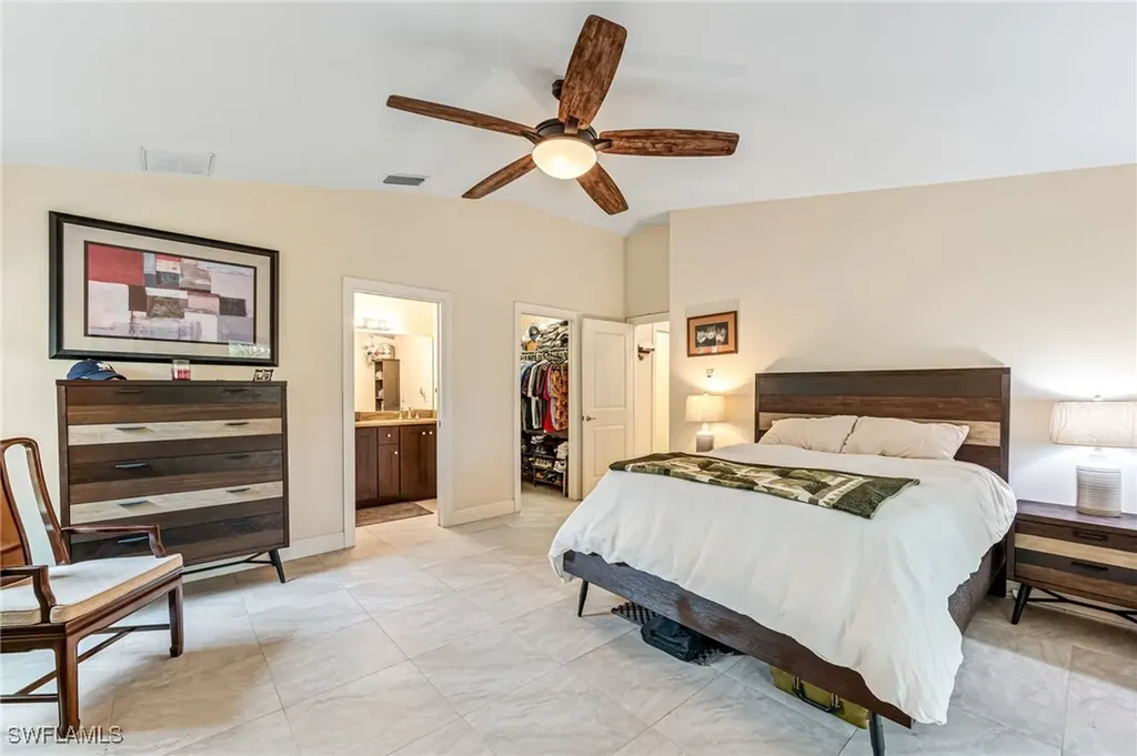 2891 12th Avenue NE Naples FL 34120