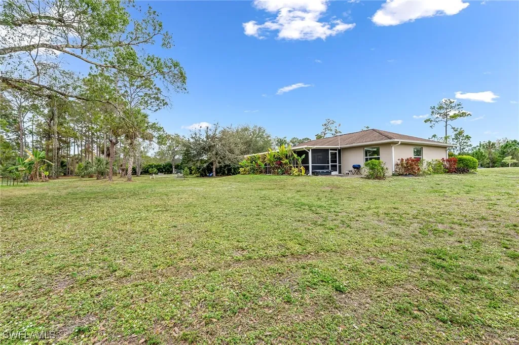 2891 12th Avenue NE Naples FL 34120