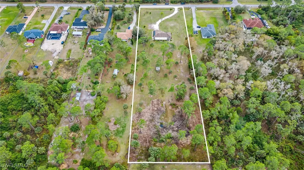 2891 12th Avenue NE Naples FL 34120