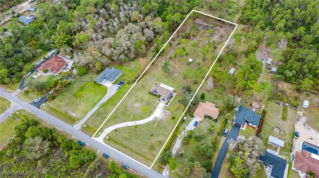 2891 12th Avenue NE Naples FL 34120