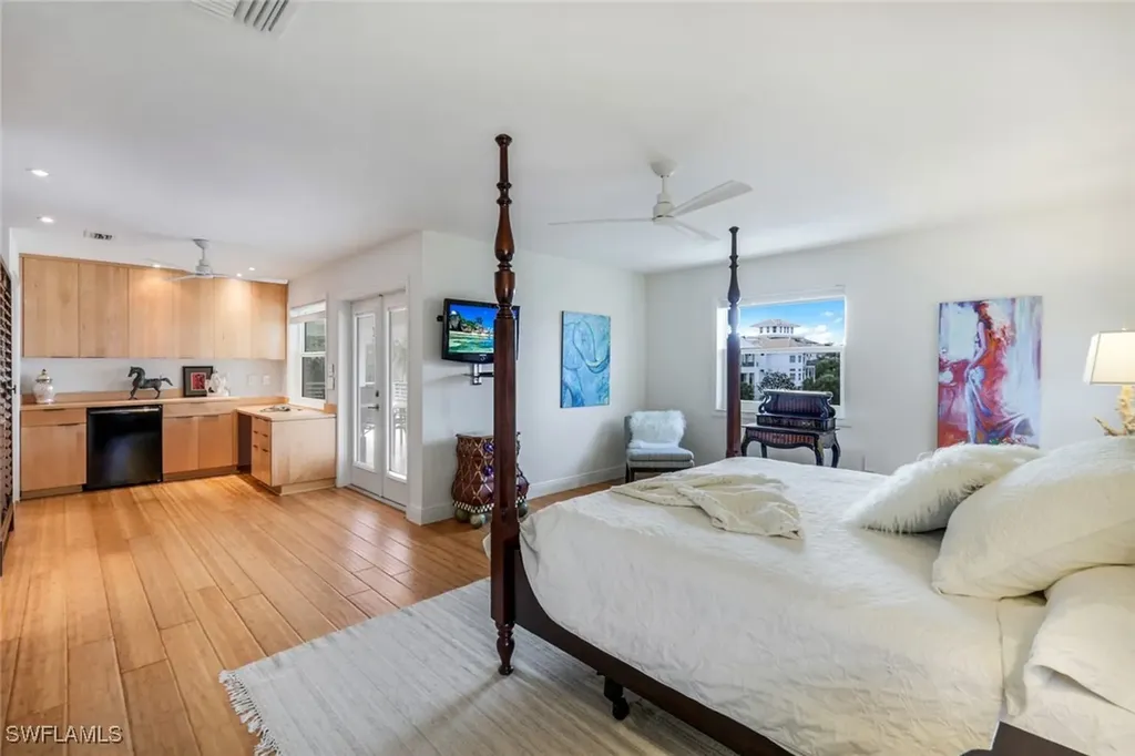 233 Bayfront Drive Bonita Springs FL 34134