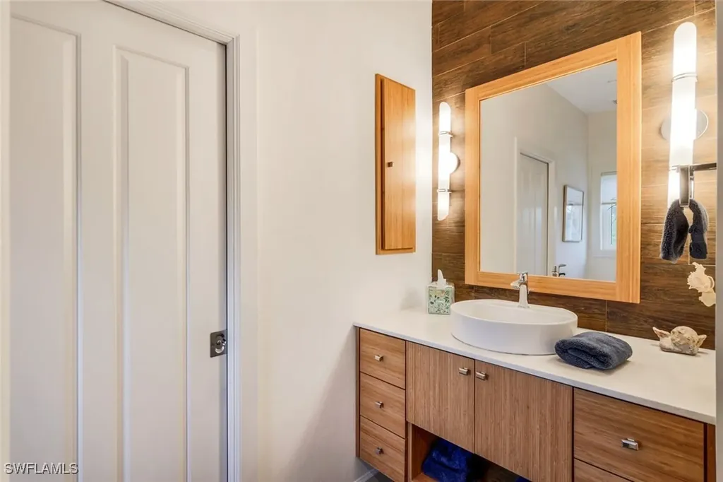 233 Bayfront Drive Bonita Springs FL 34134