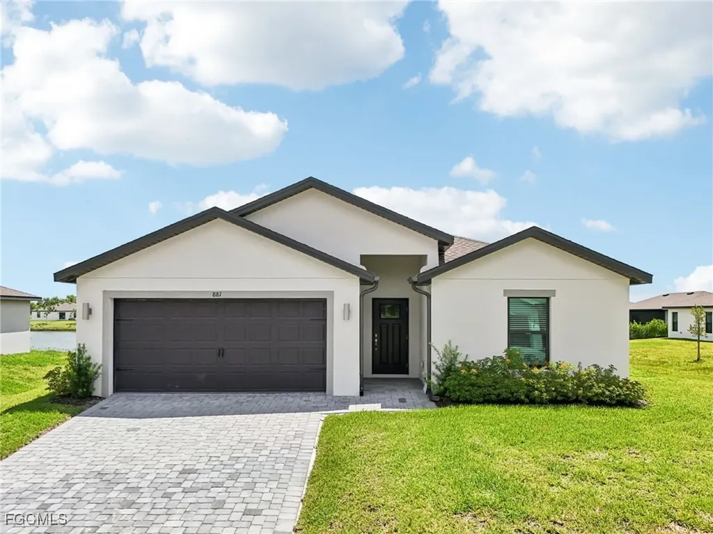 835 Gen D Macarthur Avenue Labelle FL 33935