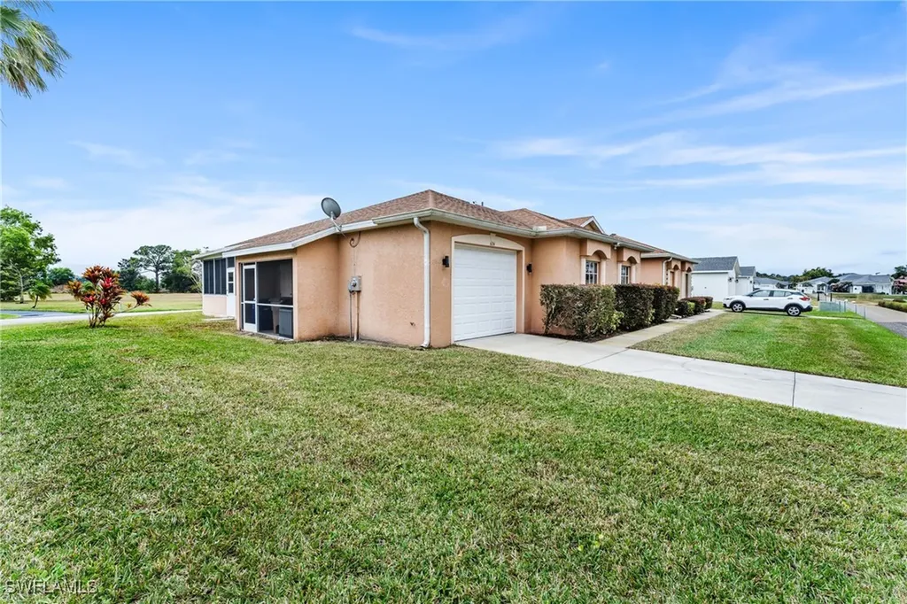 624 Falls Lane Lehigh Acres FL 33974
