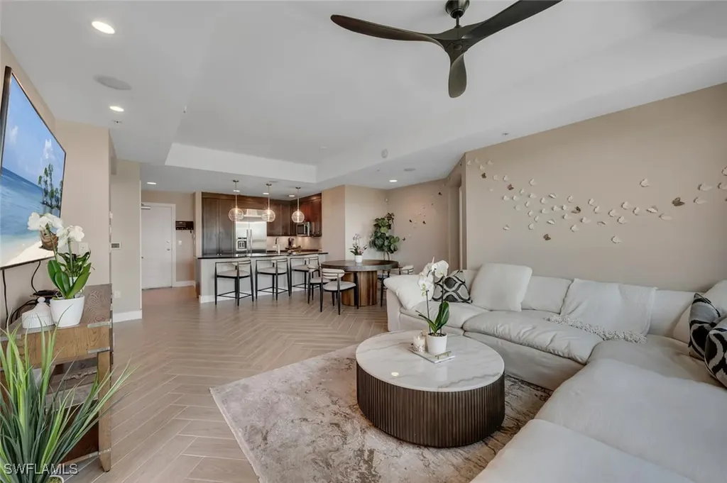 Naples FL, 9115 Strada Place, Unit 5311