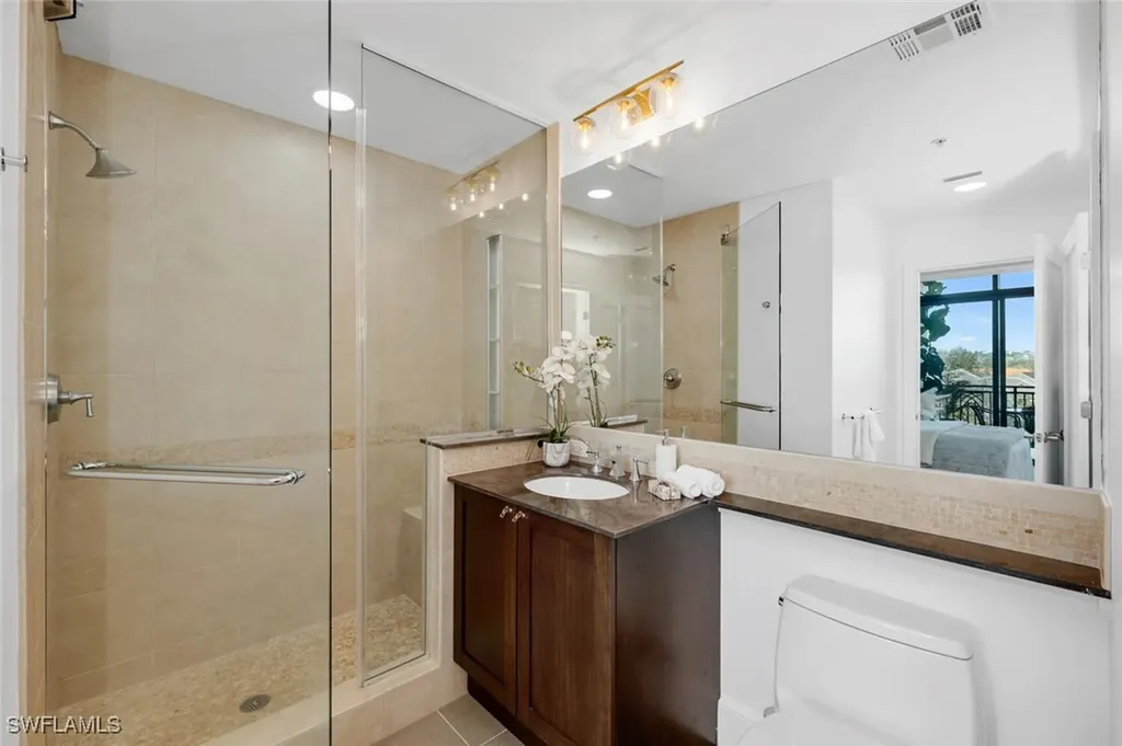 9115 Strada Place Naples FL 34108
