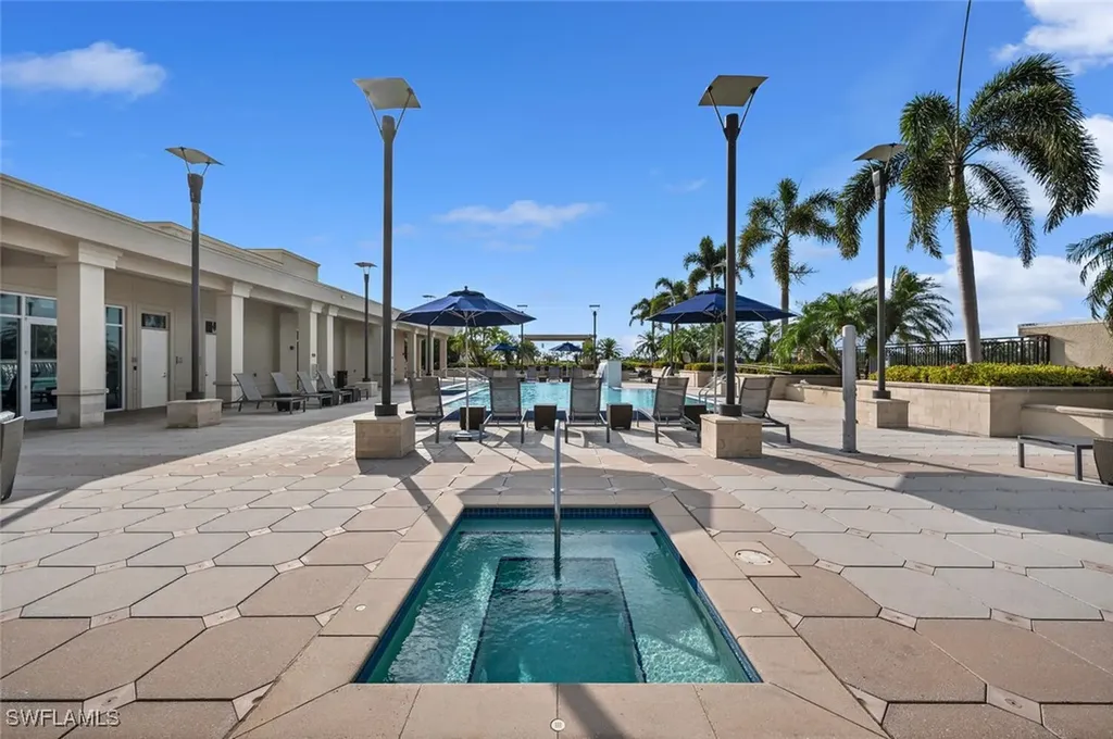 9115 Strada Place Naples FL 34108