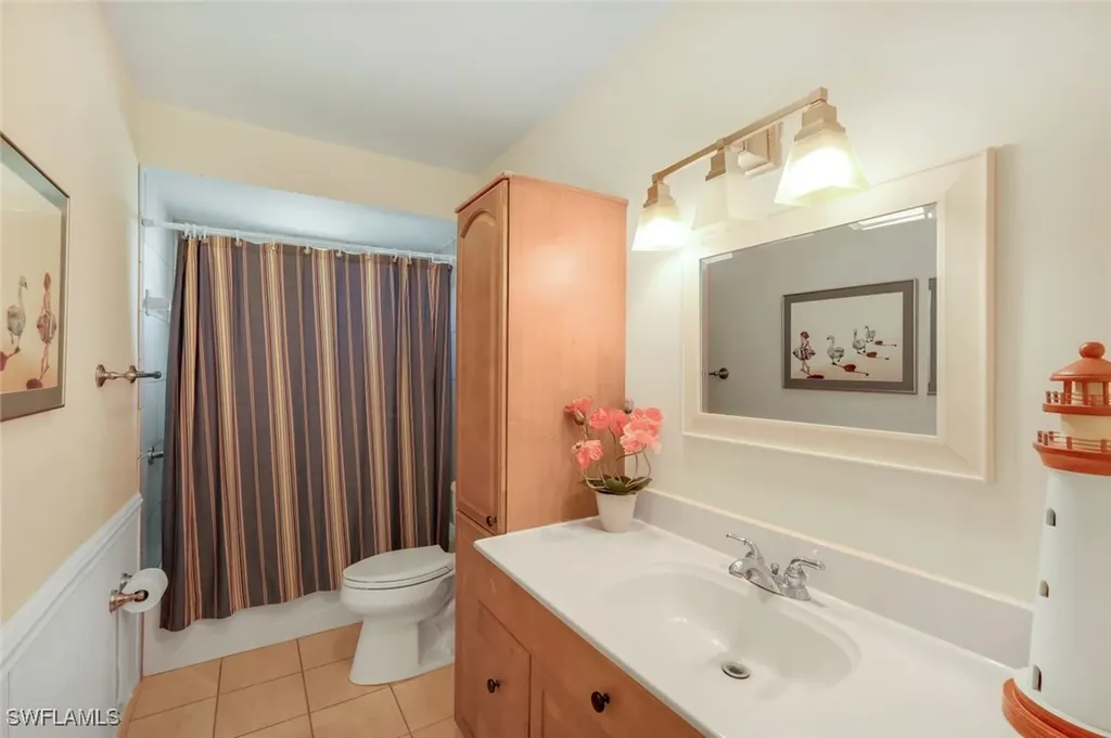 761 91st Avenue N Naples FL 34108