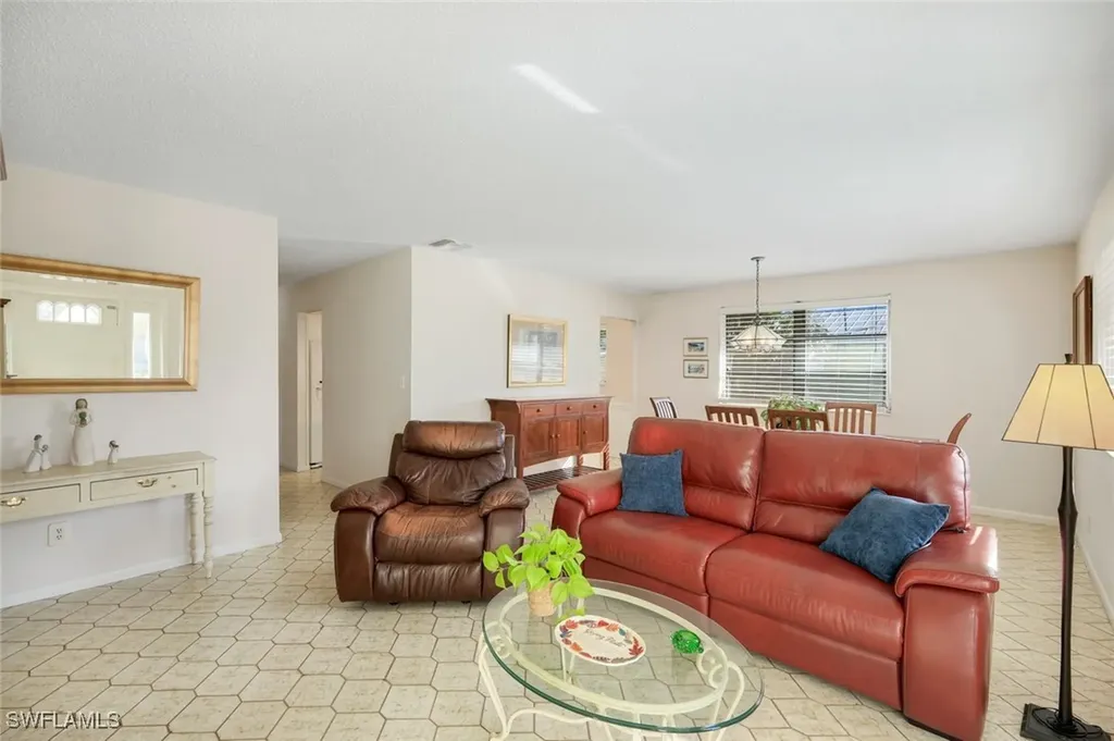 761 91st Avenue N Naples FL 34108