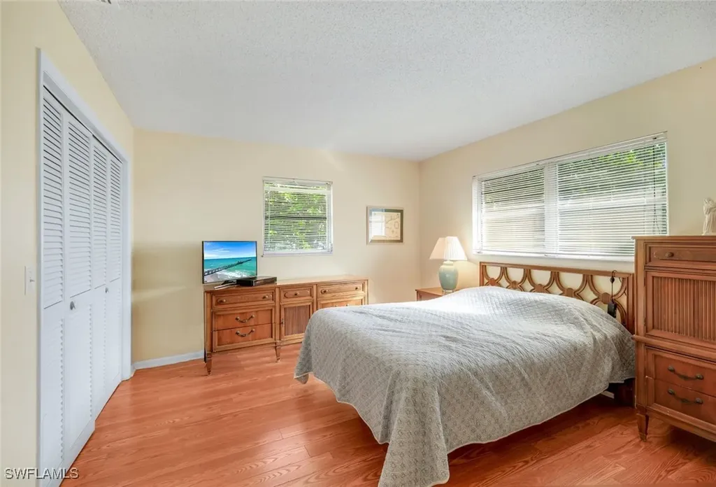 761 91st Avenue N Naples FL 34108