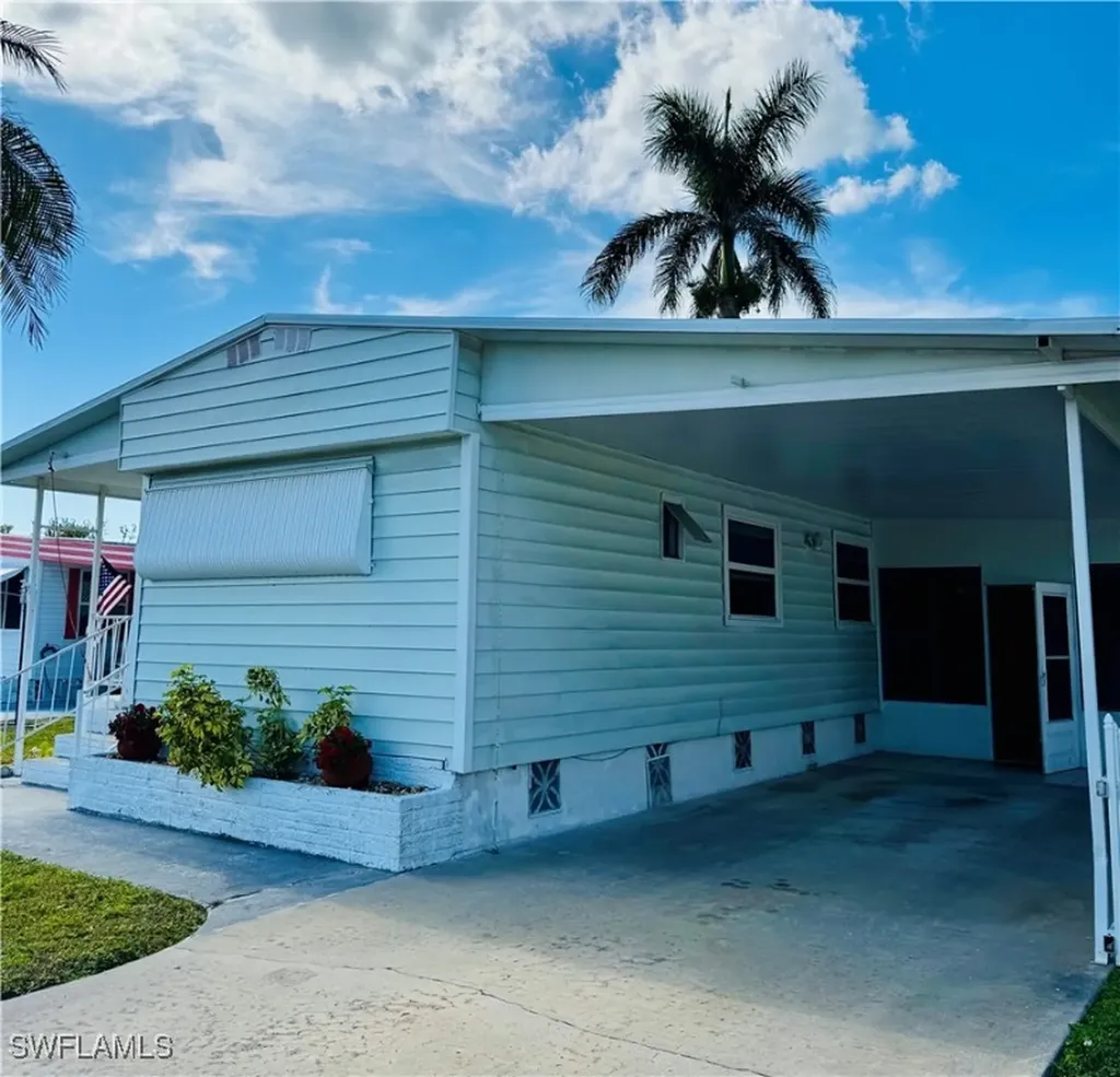 376 Verna Avenue Fort Myers FL 33908