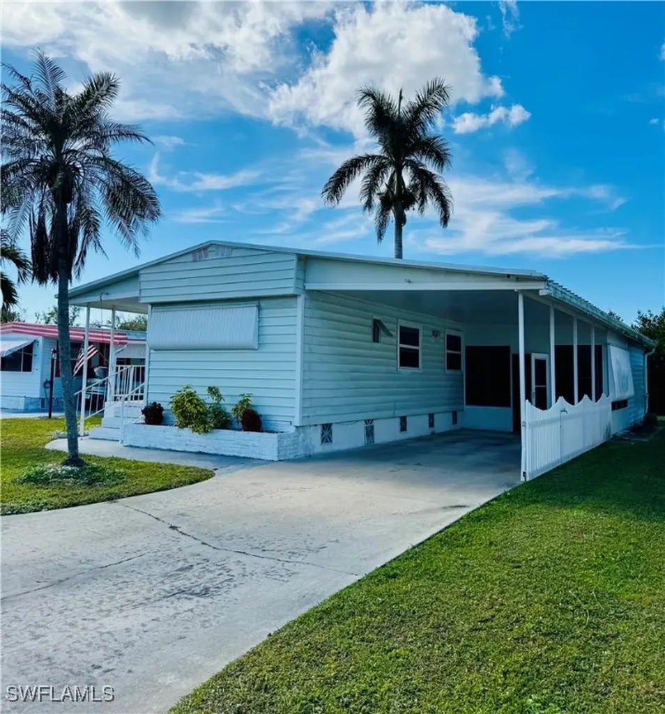 376 Verna Avenue Fort Myers FL 33908