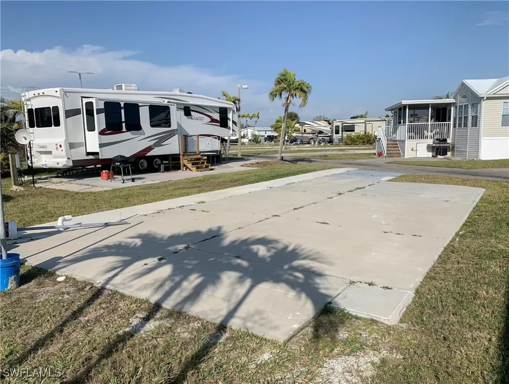 19681 Summerlin #119 Road Fort Myers FL 33908