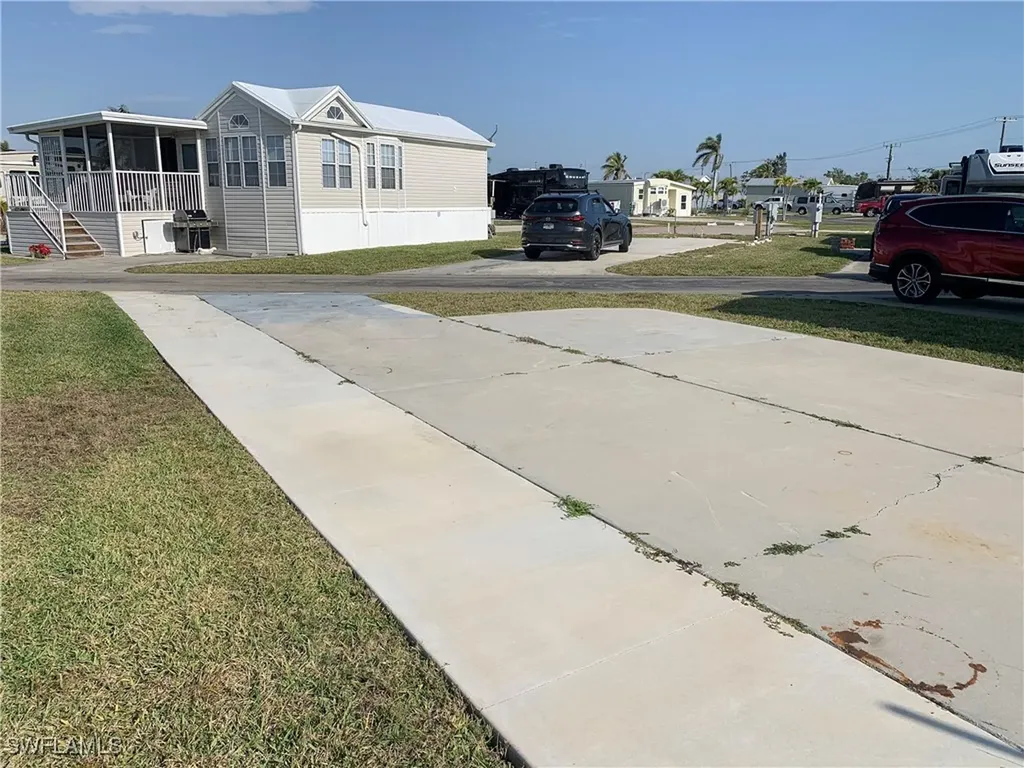 19681 Summerlin #119 Road Fort Myers FL 33908