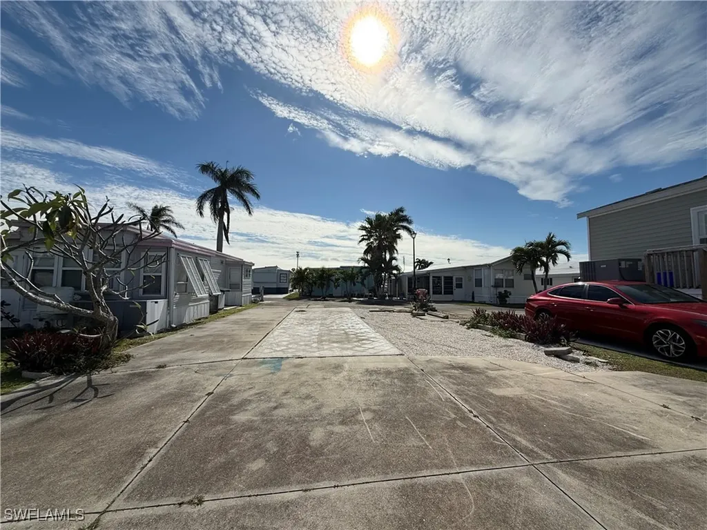 11711 Valleyview Drive Fort Myers FL 33908