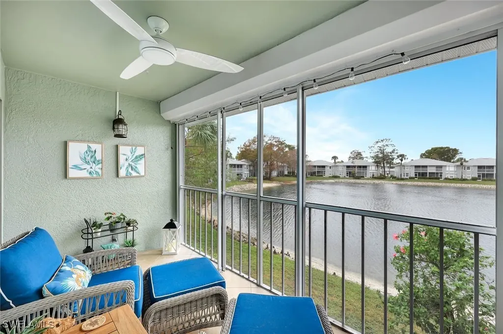 925 New Waterford Drive Naples FL 34104