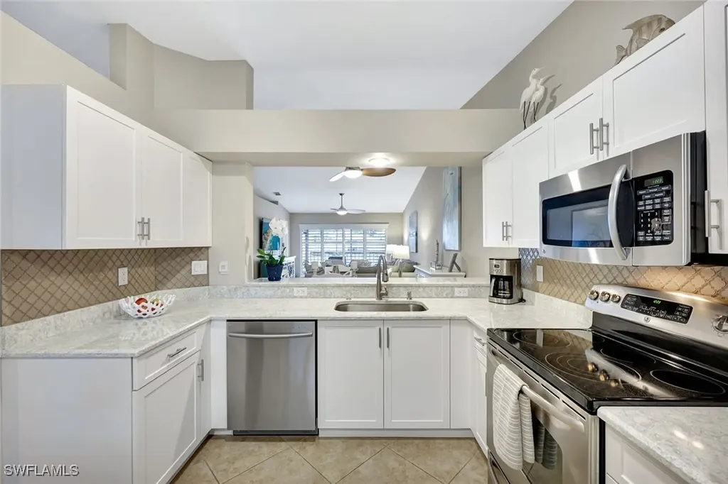 925 New Waterford Drive Naples FL 34104