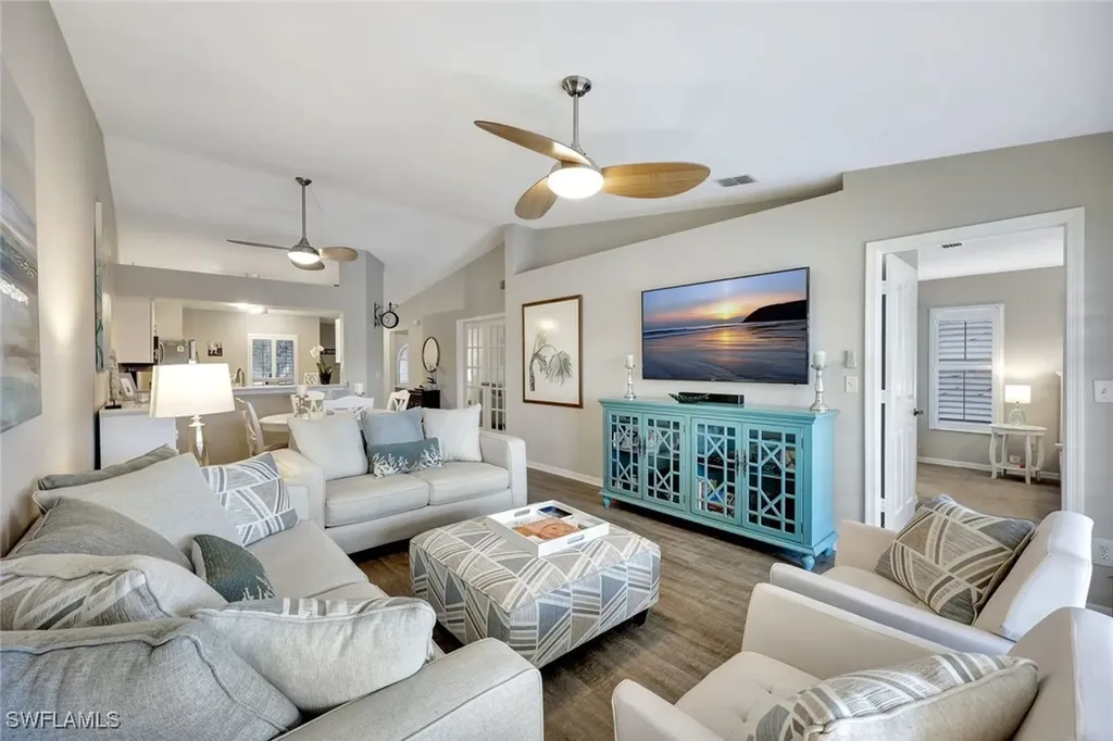 925 New Waterford Drive Naples FL 34104