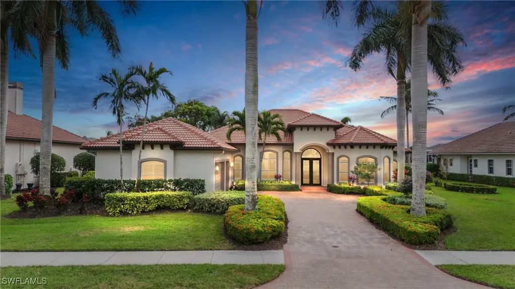 7833 Classics Drive Naples FL 34113