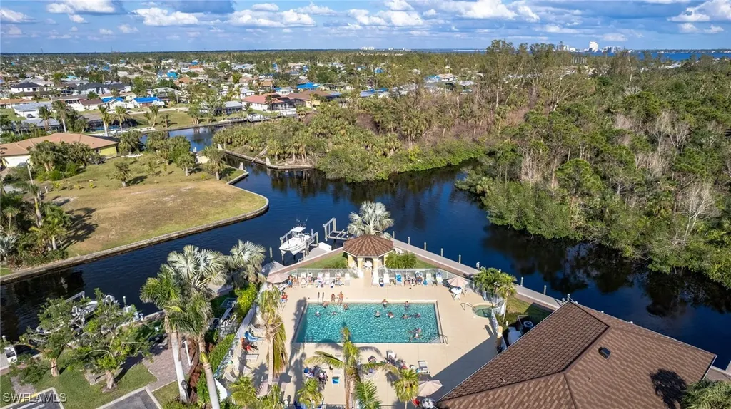 1781 Four Mile Cove Parkway Cape Coral FL 33990