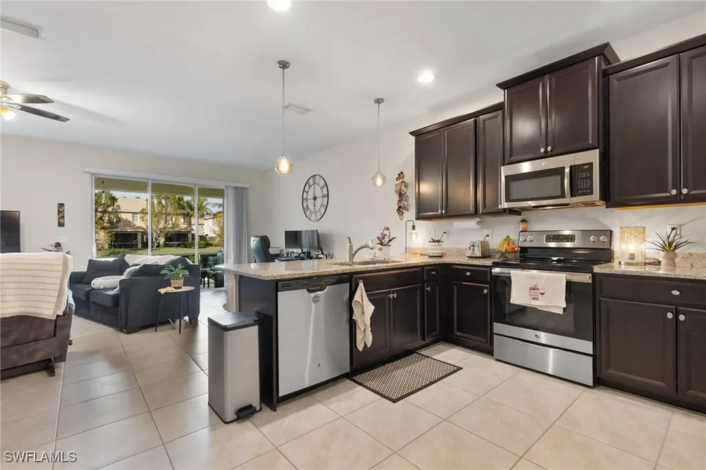 10806 Alvara Point Drive Bonita Springs FL 34135