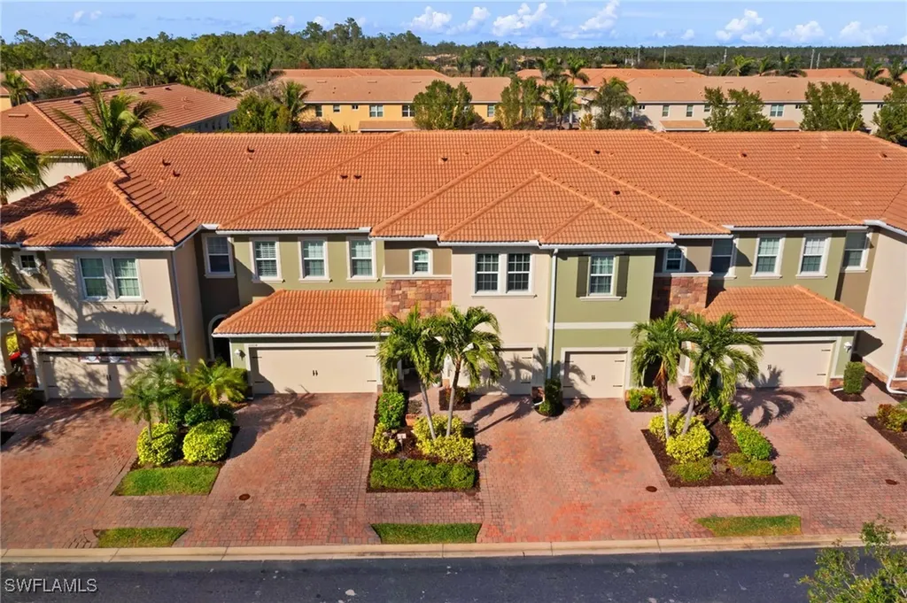 10806 Alvara Point Drive Bonita Springs FL 34135