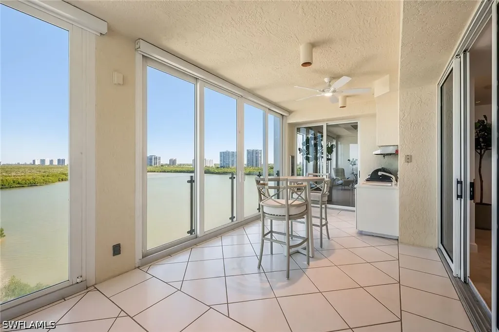10 Seagate Drive Naples FL 34103