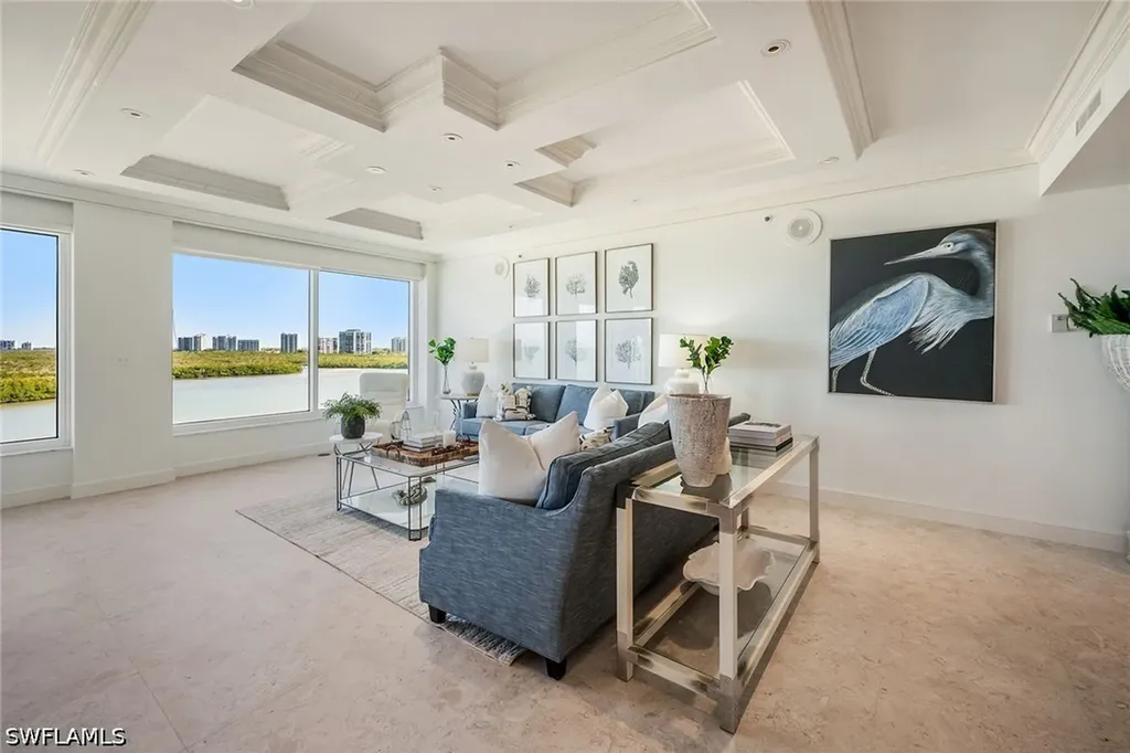 10 Seagate Drive Naples FL 34103