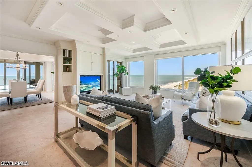 10 Seagate Drive Naples FL 34103