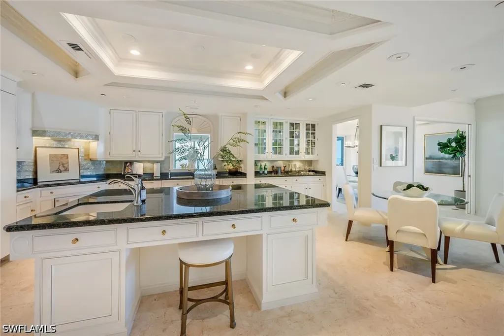 10 Seagate Drive Naples FL 34103