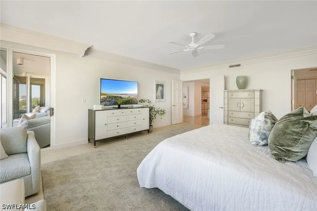 10 Seagate Drive Naples FL 34103