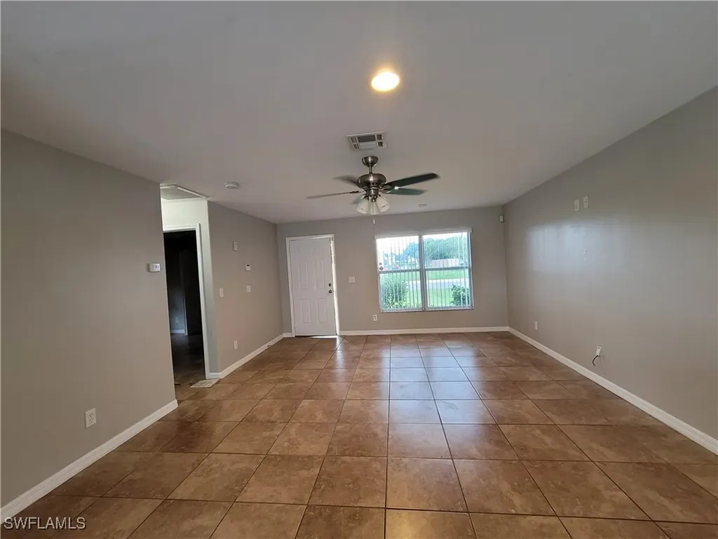 1417 NE 8th Terrace Cape Coral FL 33909