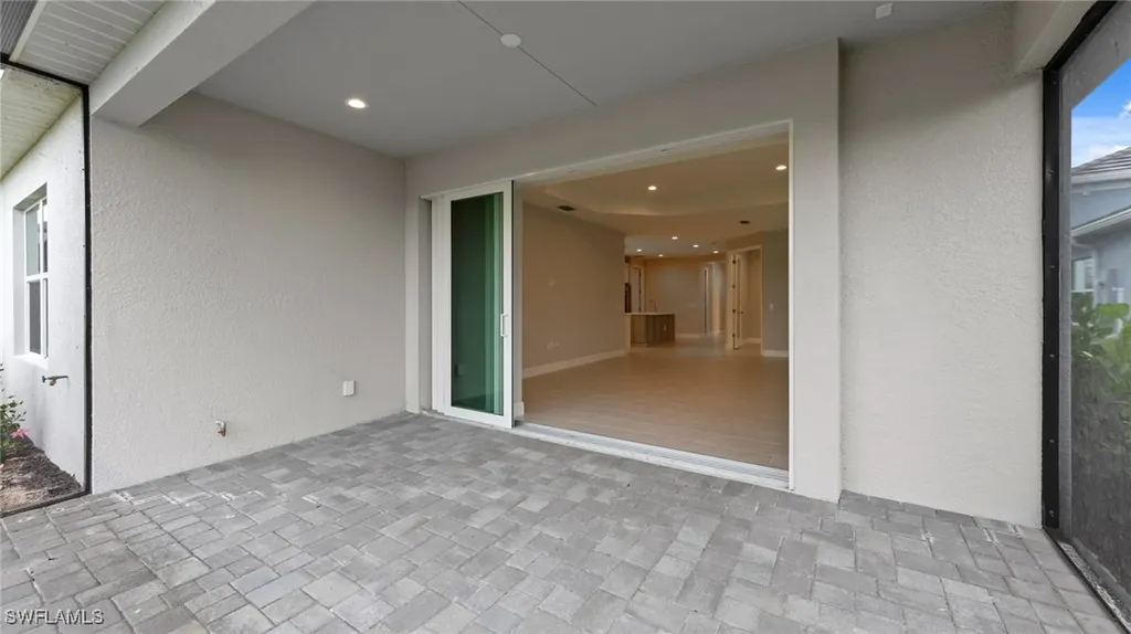 4636 Skysail Drive Naples FL 34120