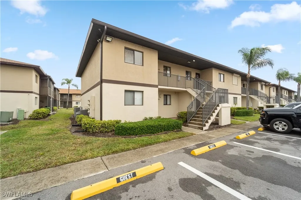 4790 S Cleveland Avenue Fort Myers FL 33907