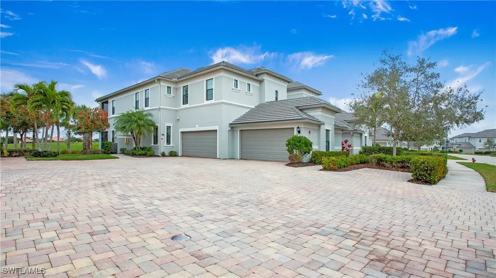 12045 Covent Garden Court Naples FL 34120