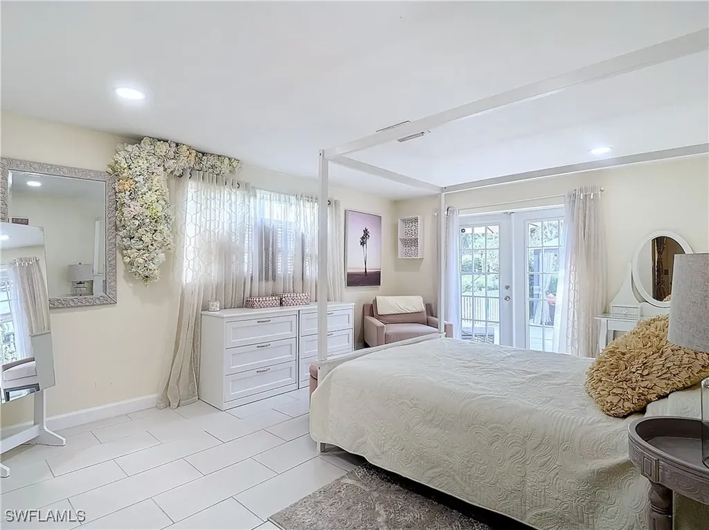 27291 S Riverside Drive Bonita Springs FL 34135