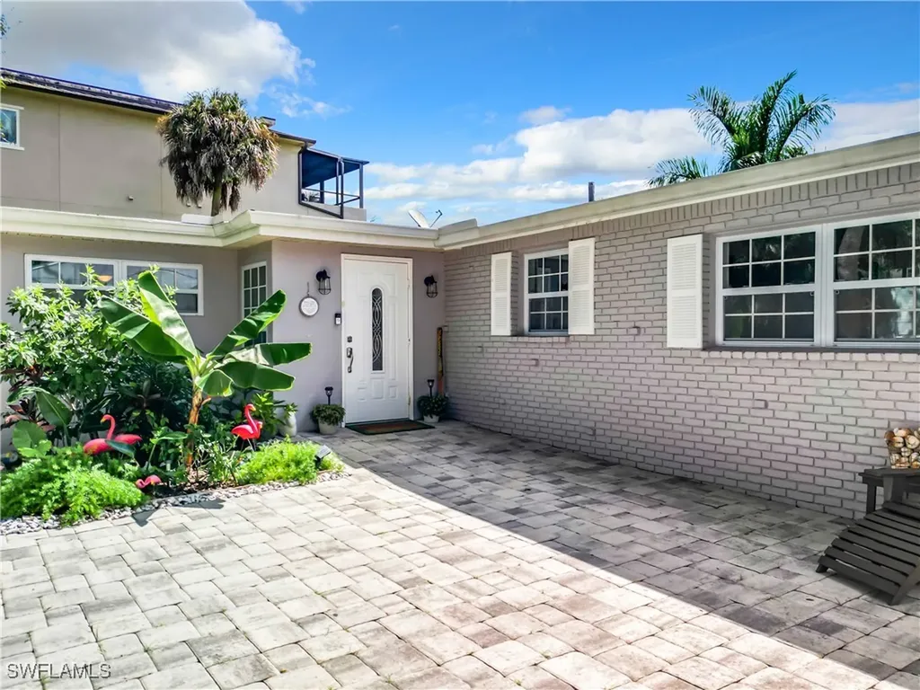27291 S Riverside Drive Bonita Springs FL 34135