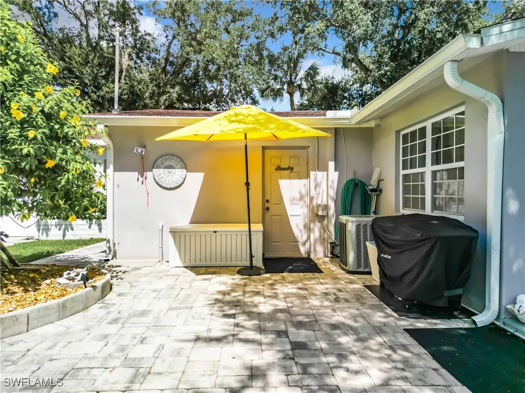 27291 S Riverside Drive Bonita Springs FL 34135