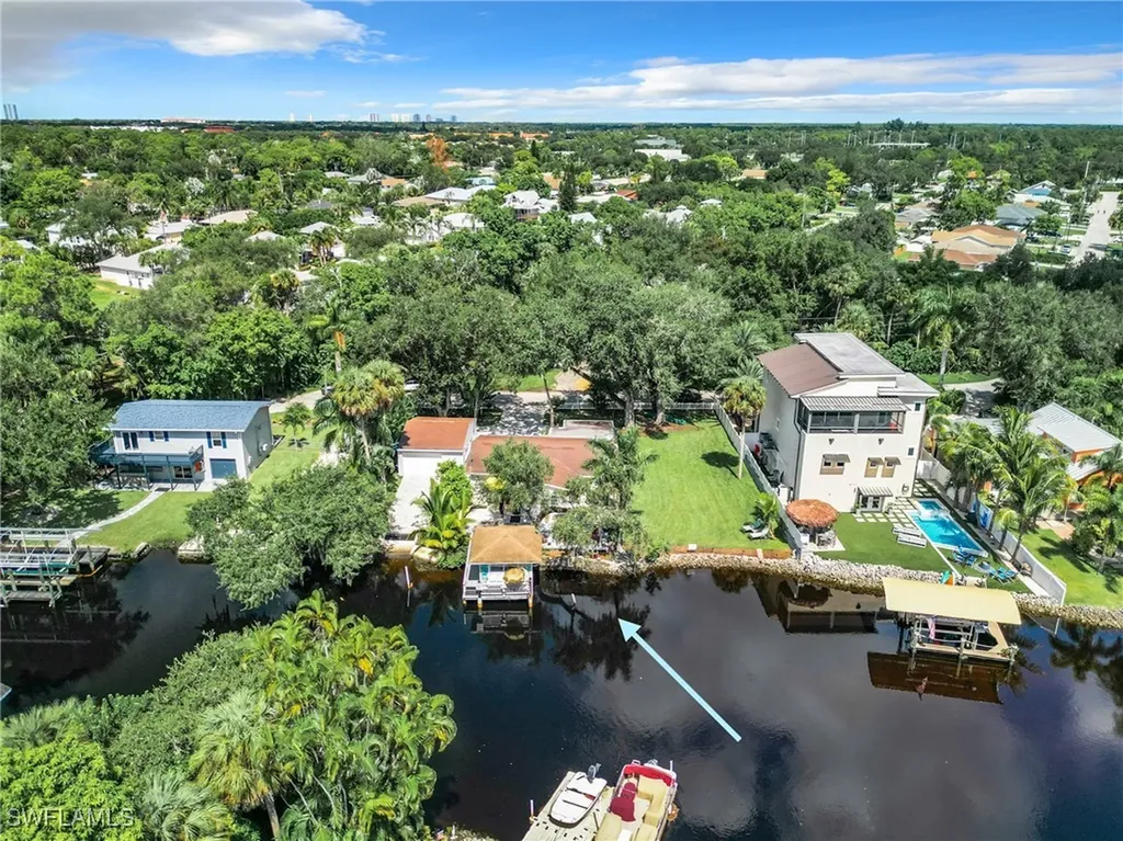27291 S Riverside Drive Bonita Springs FL 34135