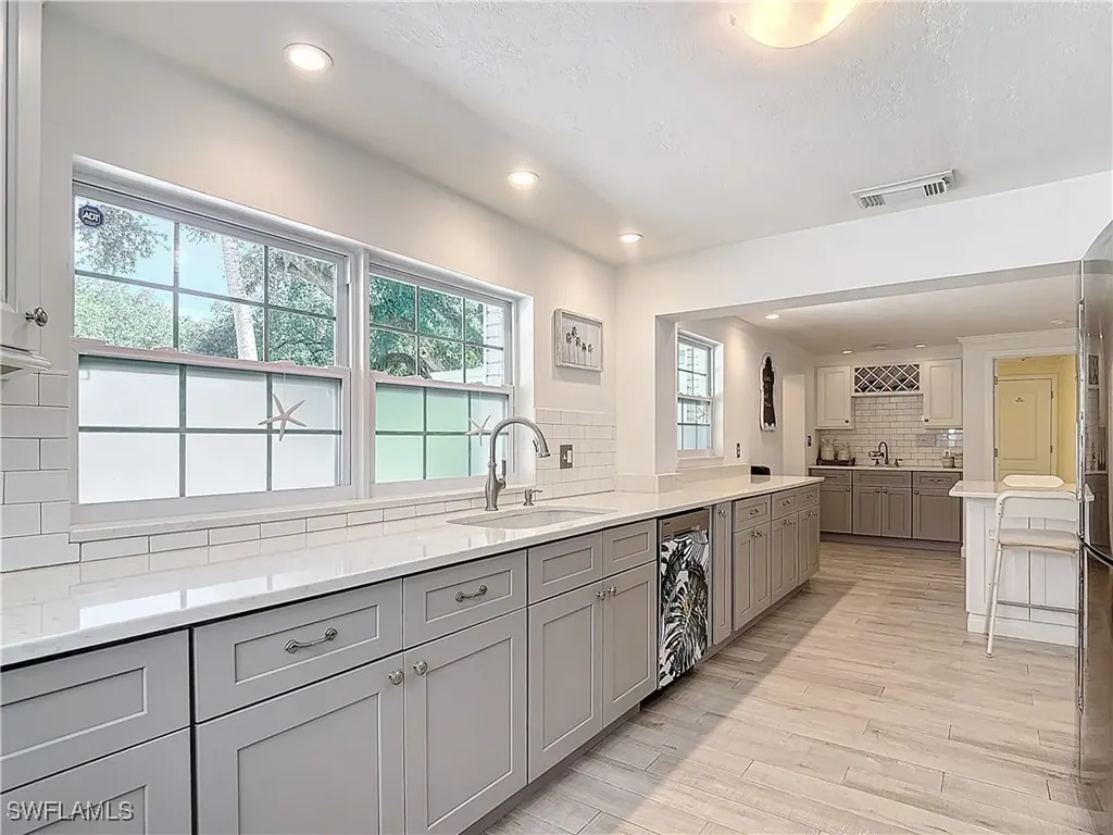 27291 S Riverside Drive Bonita Springs FL 34135